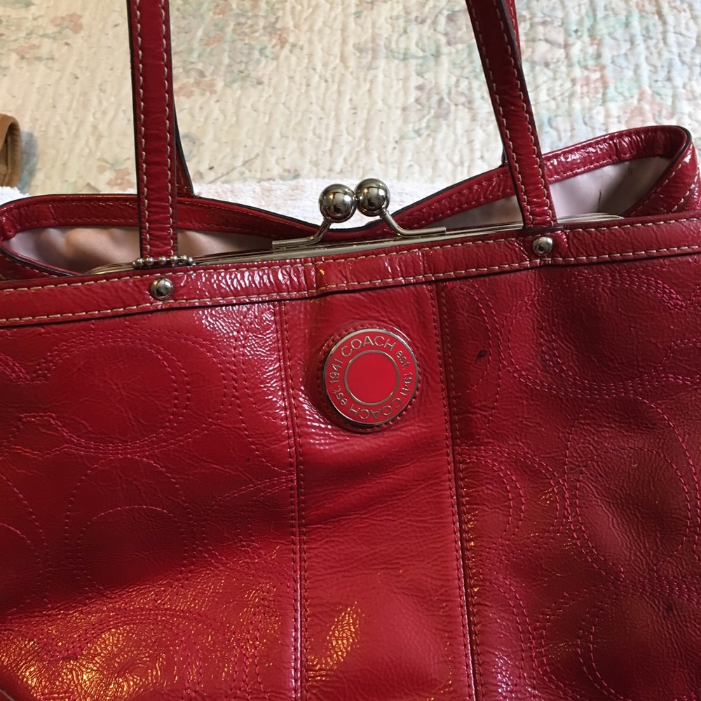 Red coach purse - Picture 3 of 3